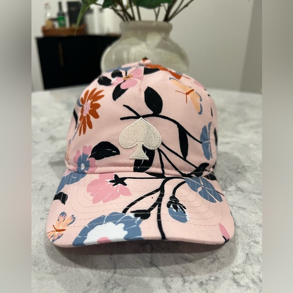 kate spade Accessories - NWT Kate Spade Pearl Blush Floral Printed Hat